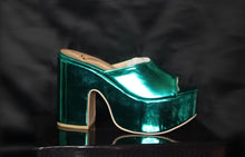 Load image into Gallery viewer, Nicole Clog (Green Teal)
